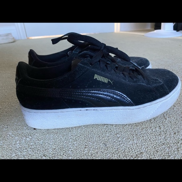 puma velvet sneakers